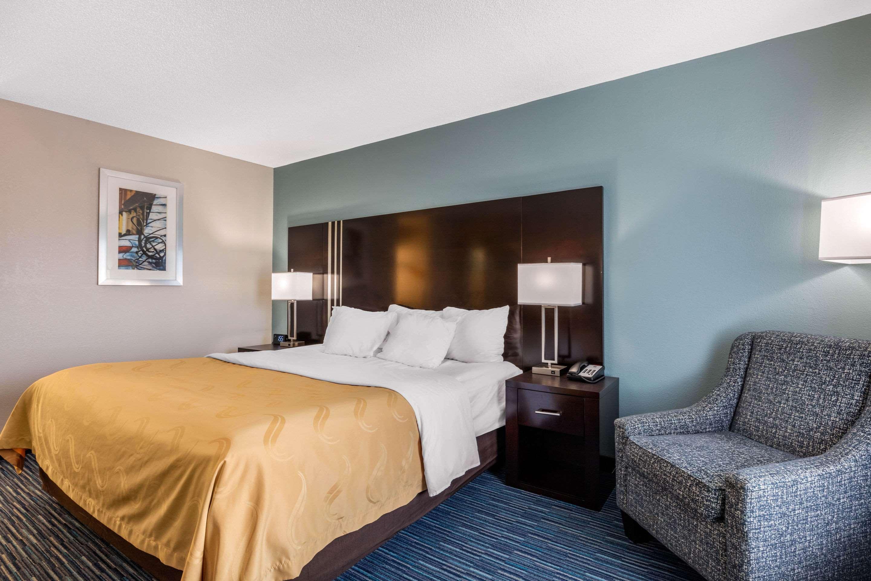 Quality Inn Gordonsville Exteriör bild