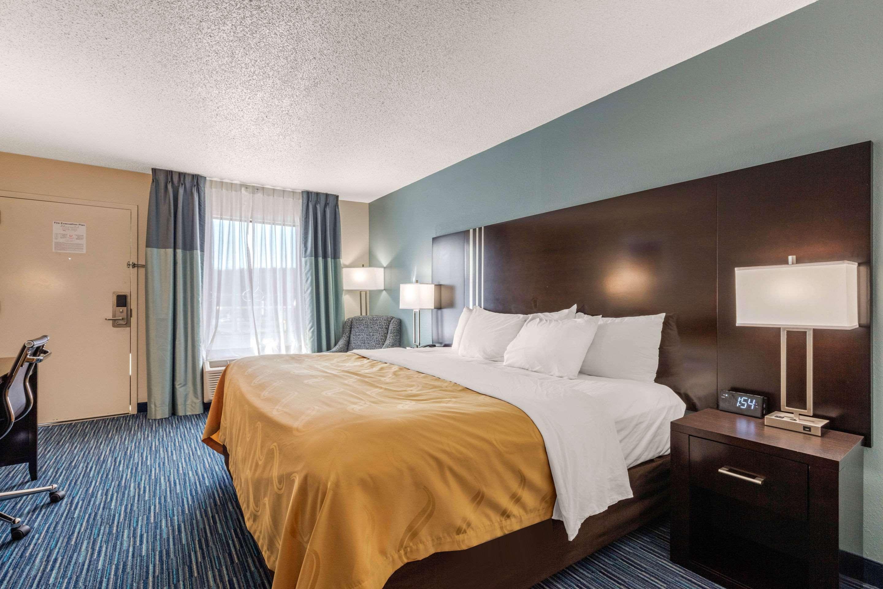 Quality Inn Gordonsville Exteriör bild