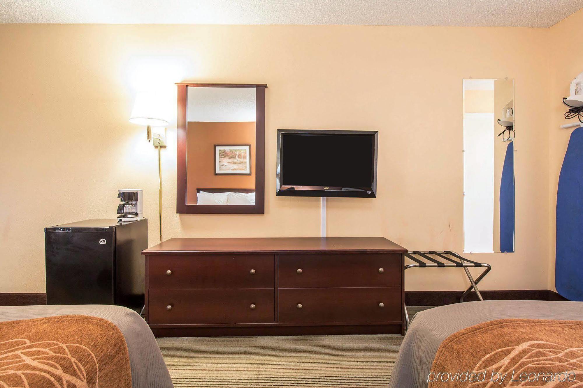 Quality Inn Gordonsville Exteriör bild
